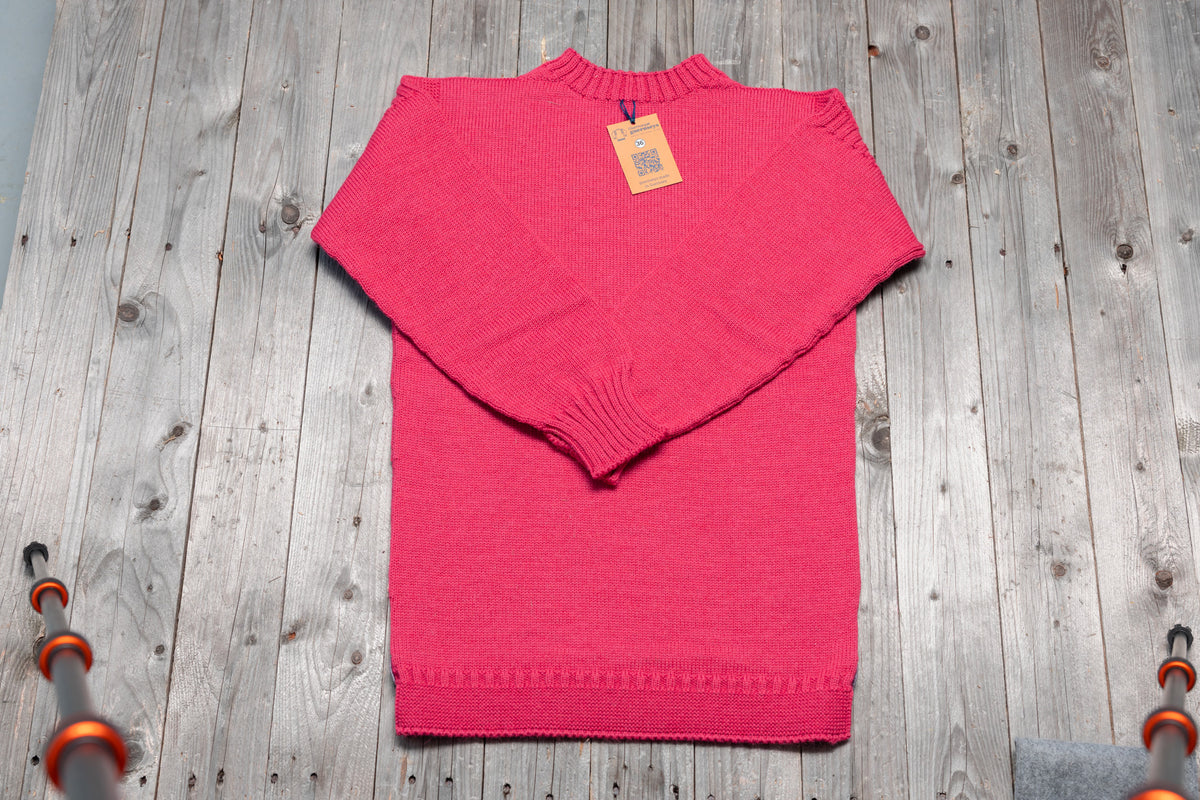 Traditional guernsey in Lily